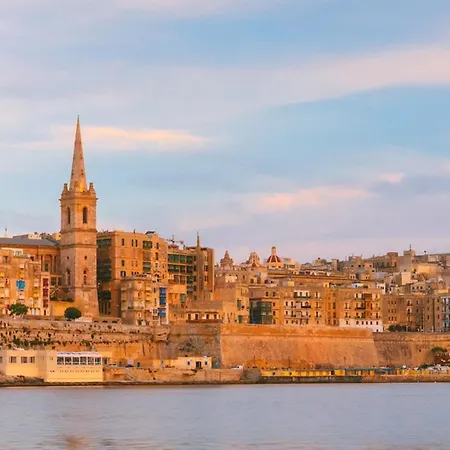 Stunning City-Center 3Br Sliema Exterior photo