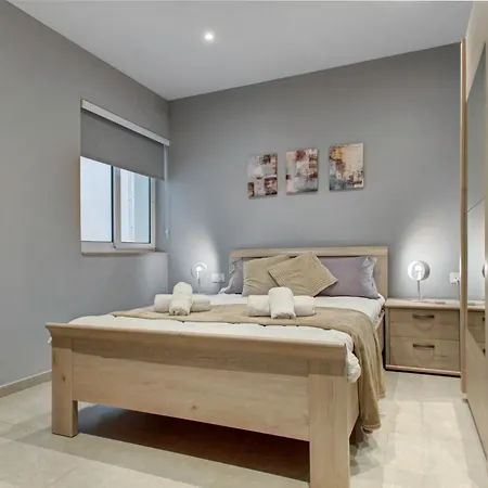 Stunning City-Center 3Br Sliema Exterior photo