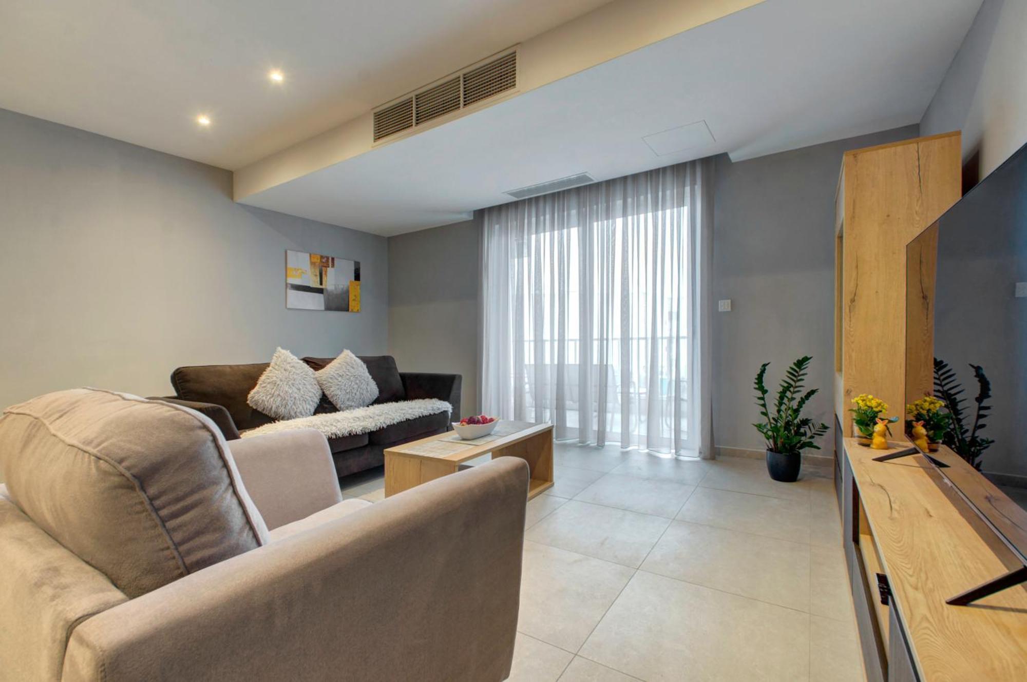 Apartment Stunning City-center 3br